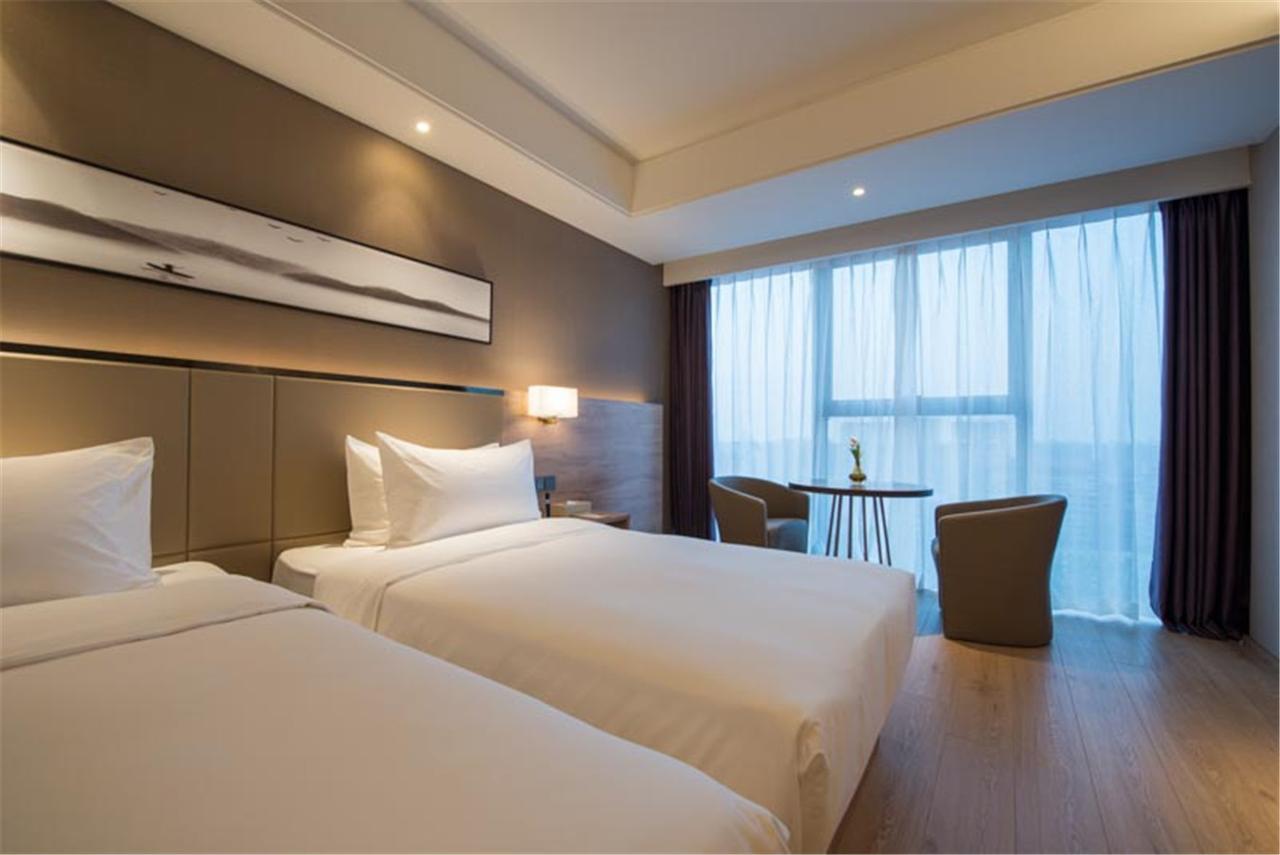 Mercure Yantai Golden Beach Exteriör bild